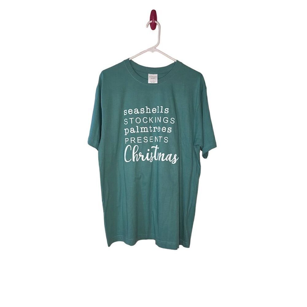 BEALLS Southern Spirit Women's Green Christmas T-Shirt Size L Holiday Tee